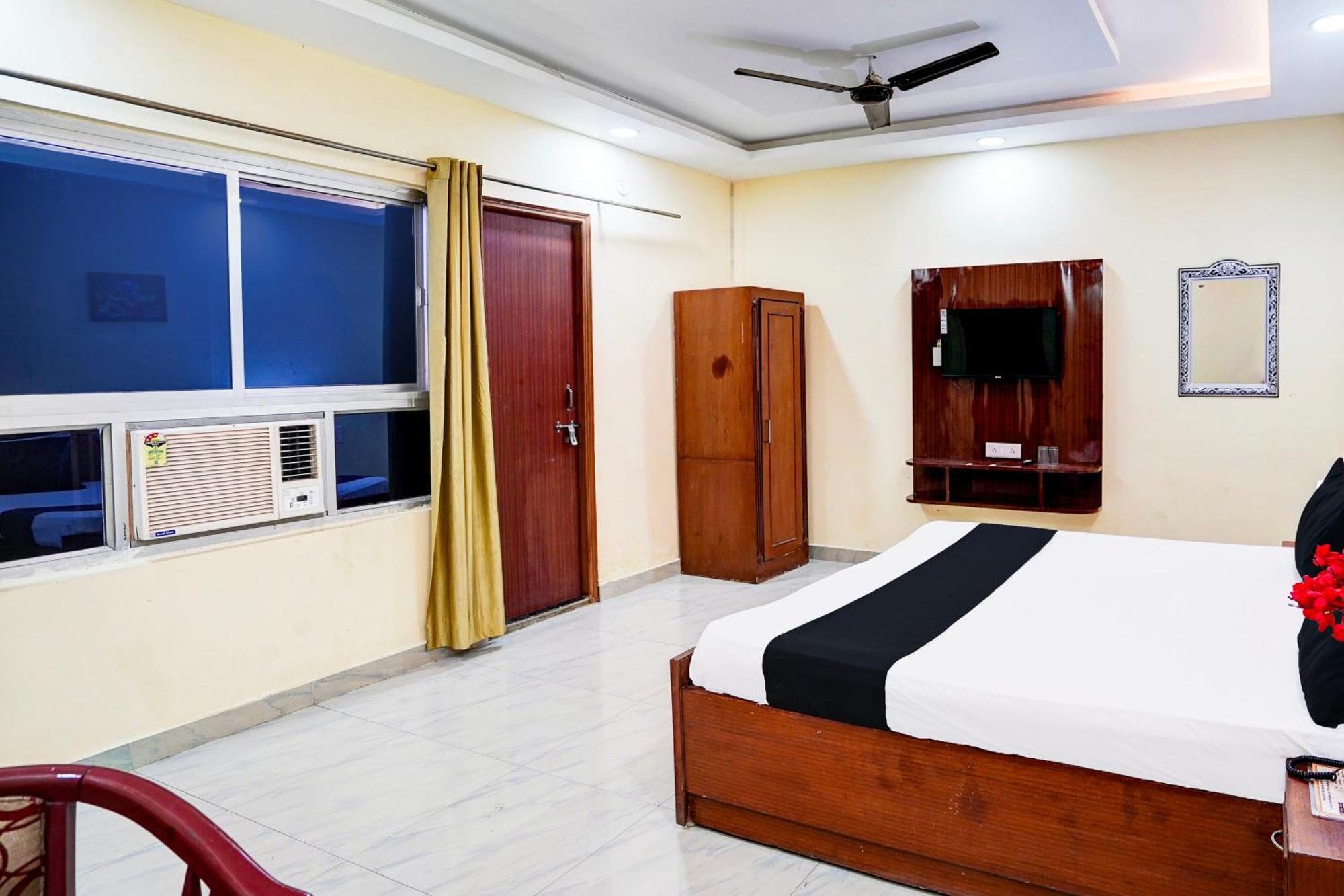 Hotel O Nova Resorts & Luxury Farm Raebareli Екстериор снимка