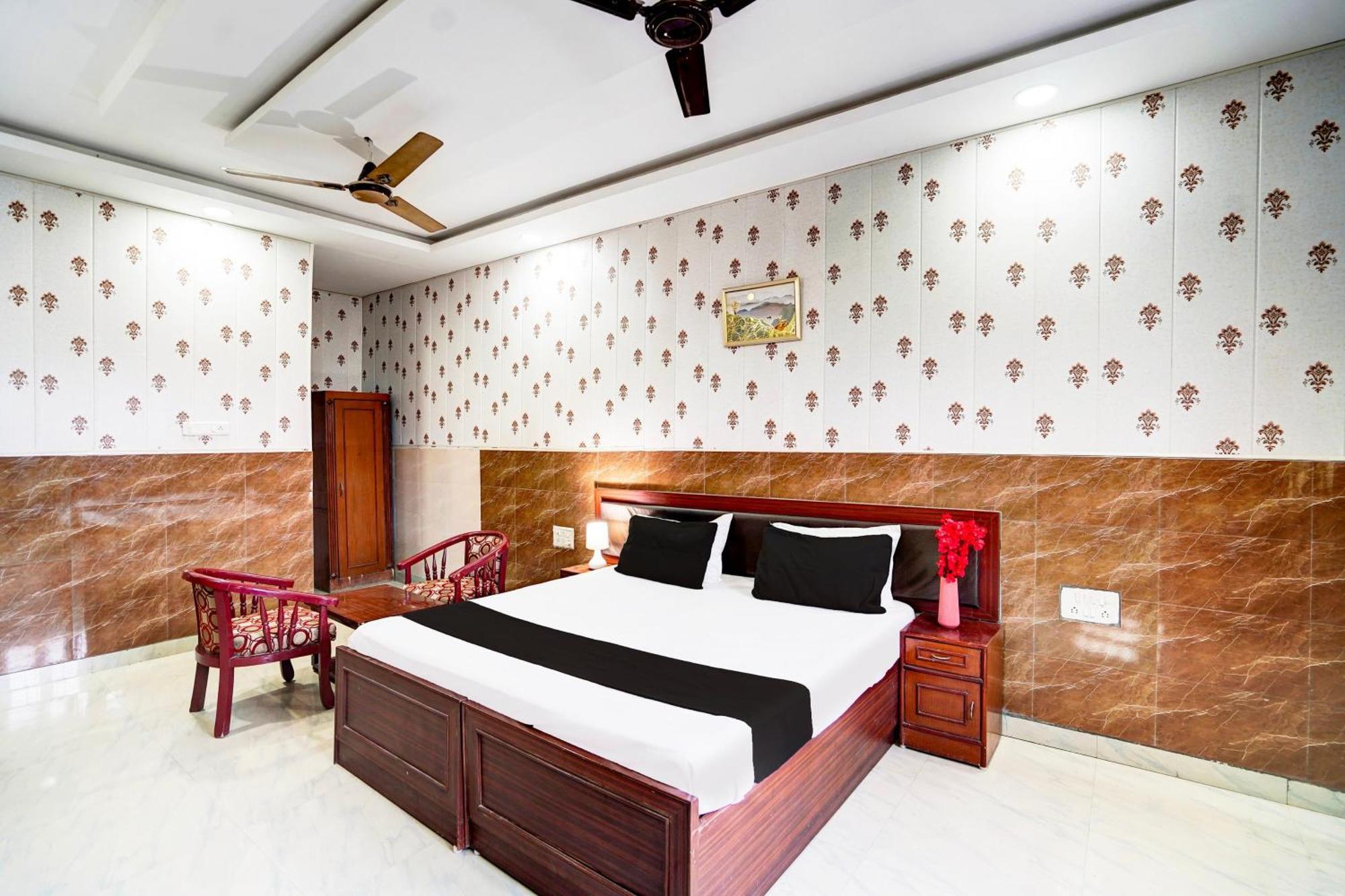 Hotel O Nova Resorts & Luxury Farm Raebareli Екстериор снимка