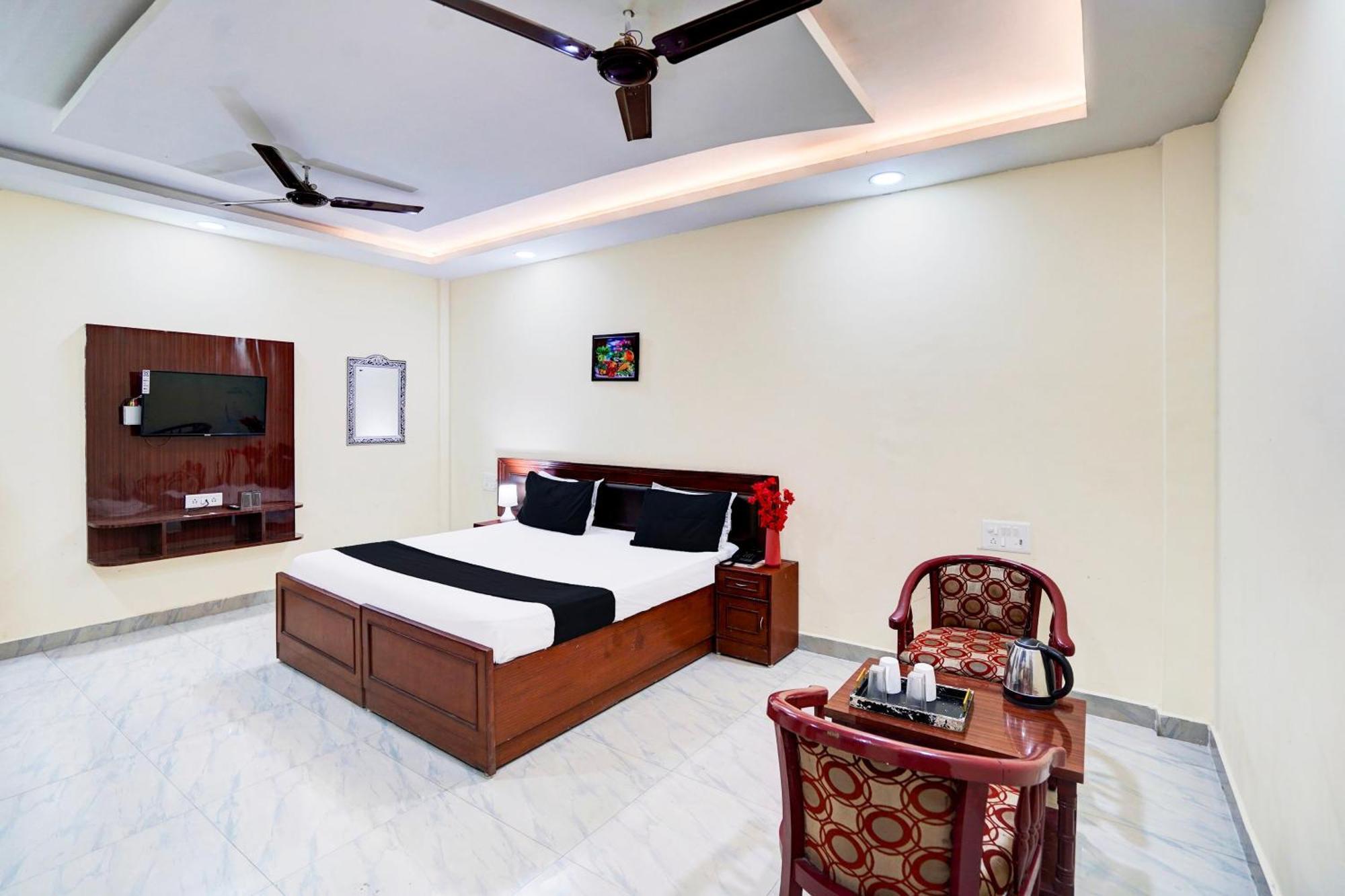 Hotel O Nova Resorts & Luxury Farm Raebareli Екстериор снимка
