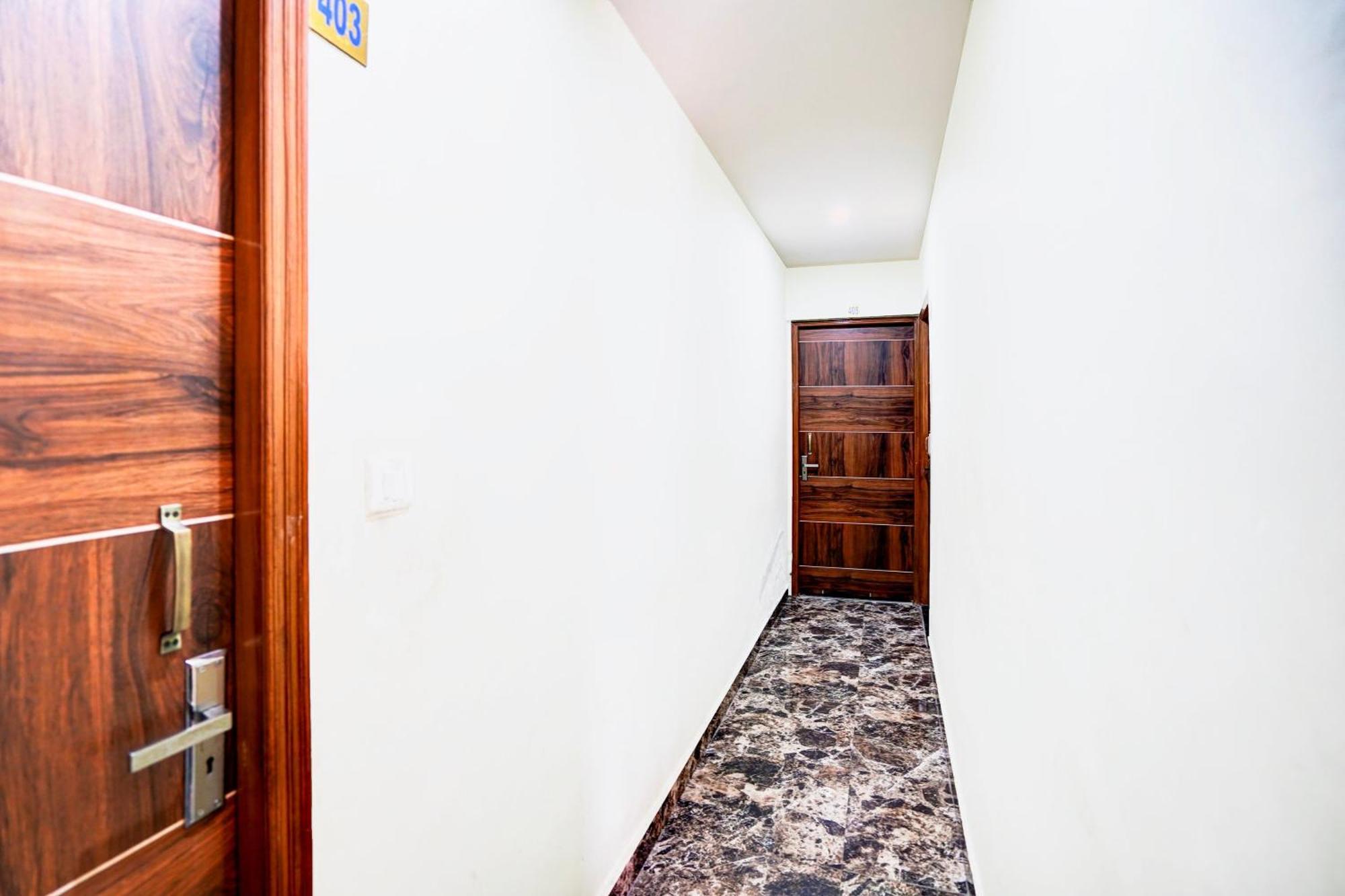 Hotel O Nova Resorts & Luxury Farm Raebareli Екстериор снимка
